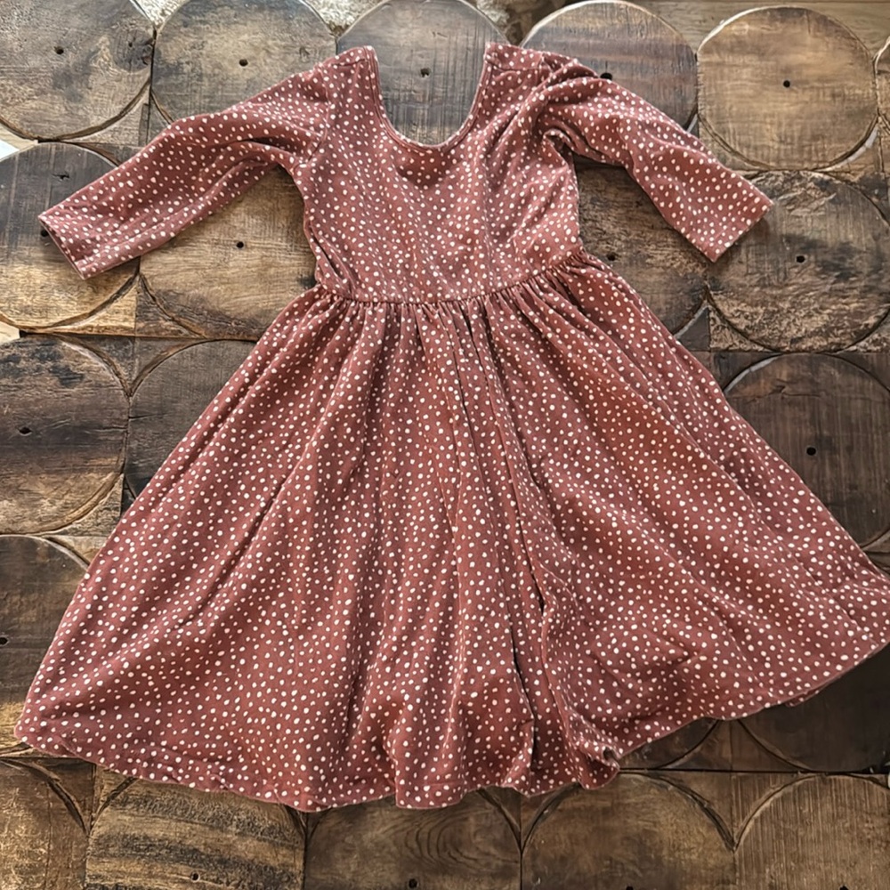 Alice and Ames size 7 twirl dress
